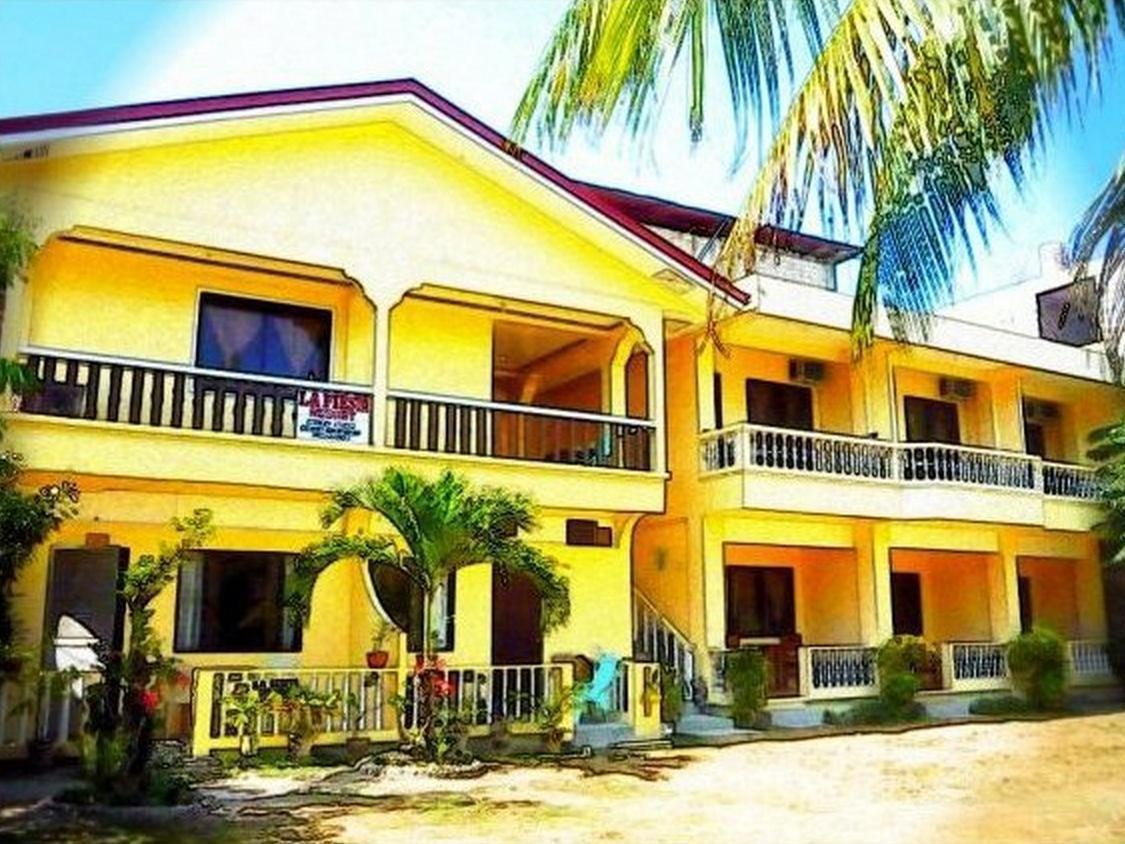 Fiesta Haus Resort Boracay Island Ngoại thất bức ảnh